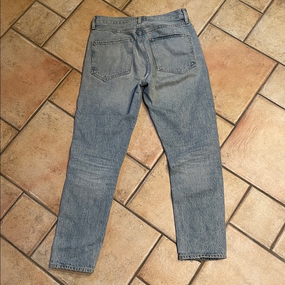 Agolde Light Wash Denim Jeans
Color: Shakedown - Picture 3 of 4
